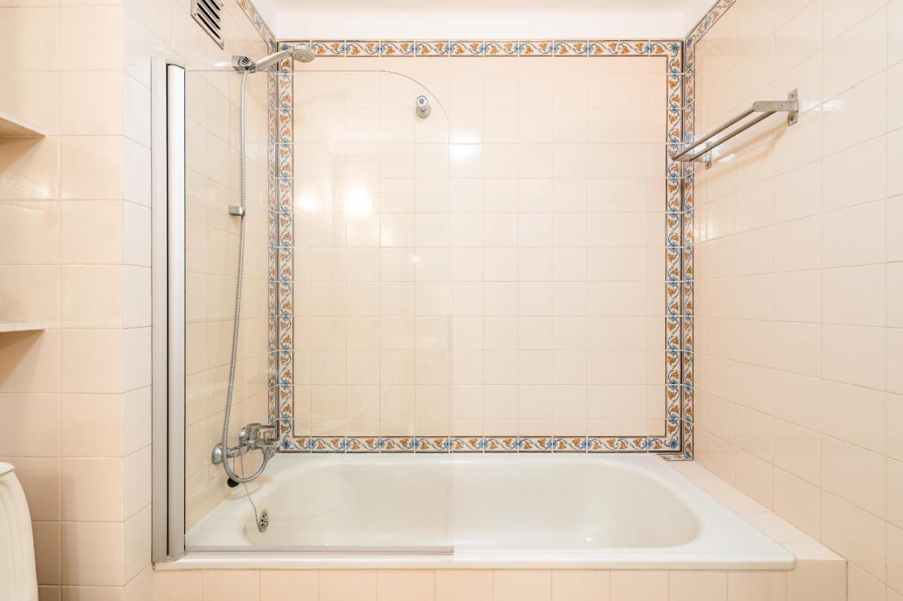 Guestready - Minimalist Downtown Apt With Terrace Appartement Carcavelos  Buitenkant foto