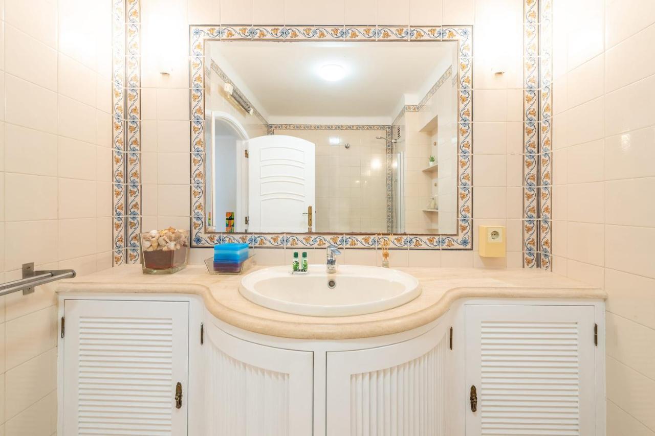 Guestready - Minimalist Downtown Apt With Terrace Appartement Carcavelos  Buitenkant foto