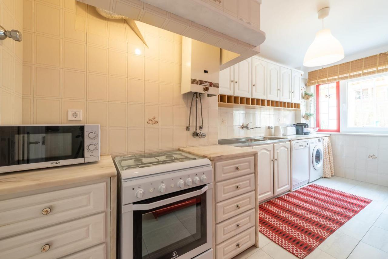 Guestready - Minimalist Downtown Apt With Terrace Appartement Carcavelos  Buitenkant foto
