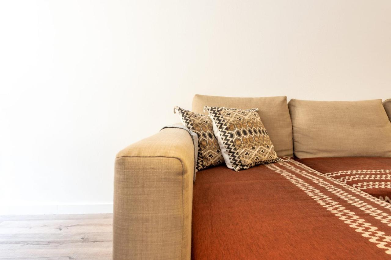 Guestready - Minimalist Downtown Apt With Terrace Appartement Carcavelos  Buitenkant foto